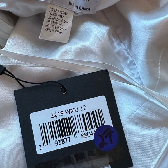 Mac Duggal 2219 Plunge Neck Embellished A Line Floral Print Gown | Size 12 - Picture 9 of 10